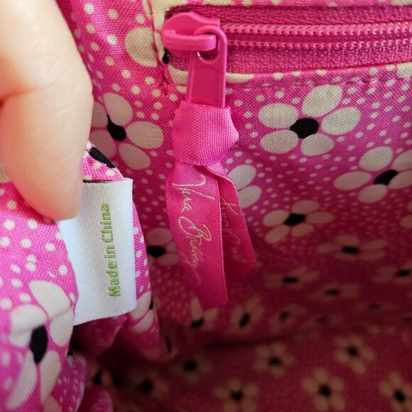Vera Bradley Pink Green Multi Quilted Floral Frame Purse - Picture 8 of 12